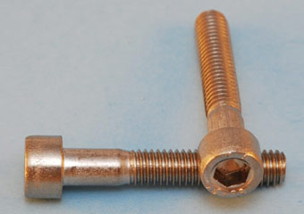 DIN912
